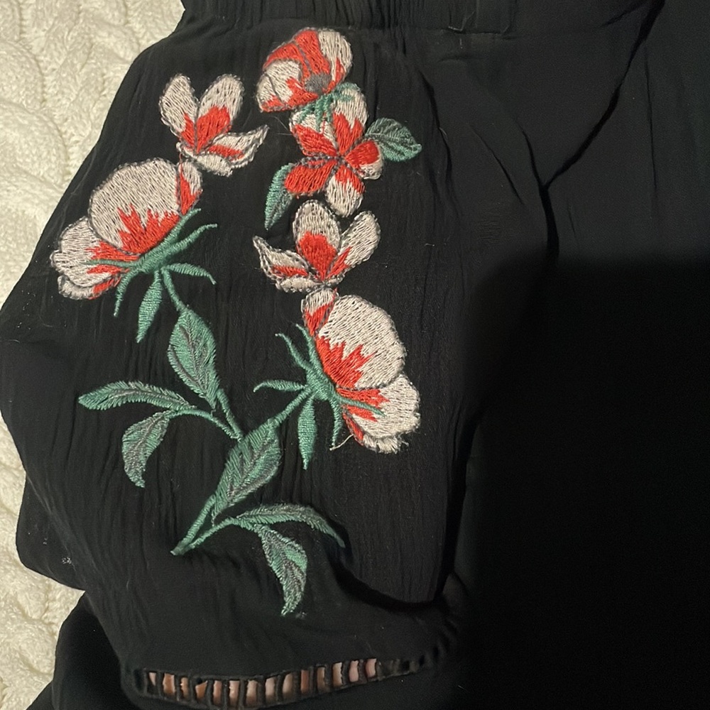 Romper - Picture 3 of 3